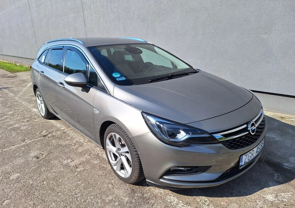 Opel Astra cena 65900 przebieg: 225000, rok produkcji 2017 z Gryfino małe 121